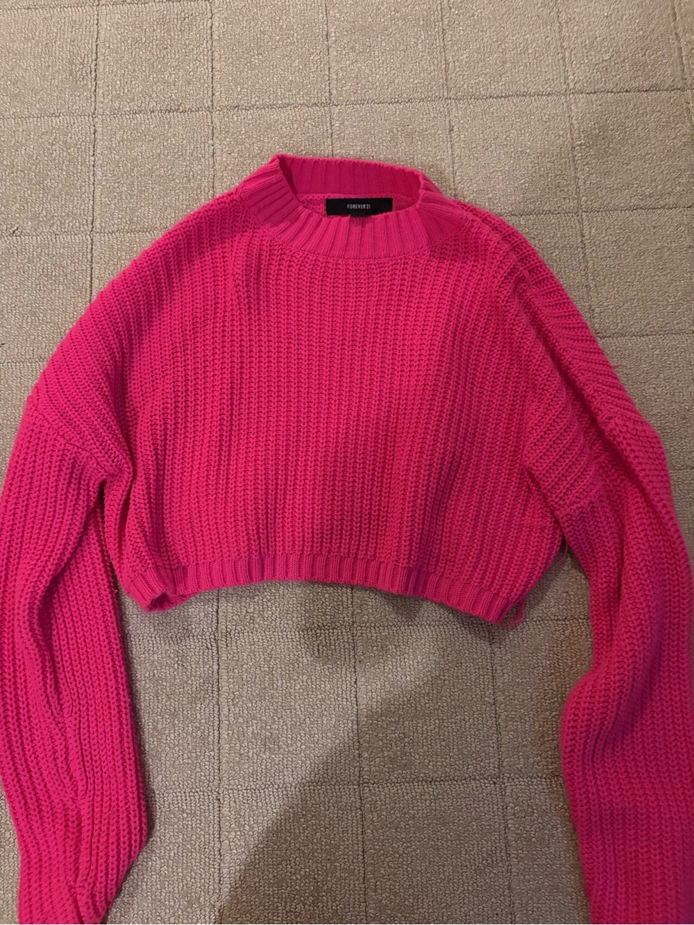 Forever 21 Bright Pink Cropped Knit Sweater